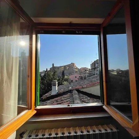 アパート Le Acacie Vista Castello