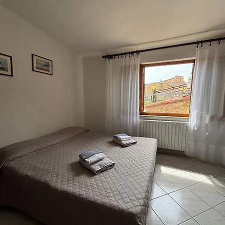 Apartment Le Acacie Vista Castello Lari